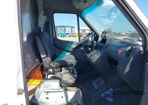 2003 Dodge Sprinter Van 2500 Super High Ceiling z USA, uszkodzony, nr VIN WD2YD741635433170